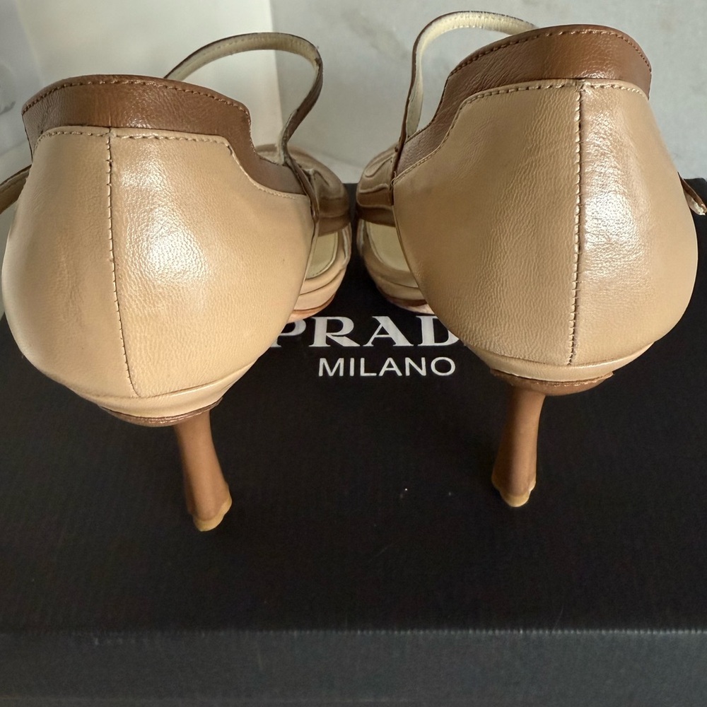 Prada Wavy Fairy Tan Beige Leather Mary Jane Strap Heels • 39 - Picture 10 of 12